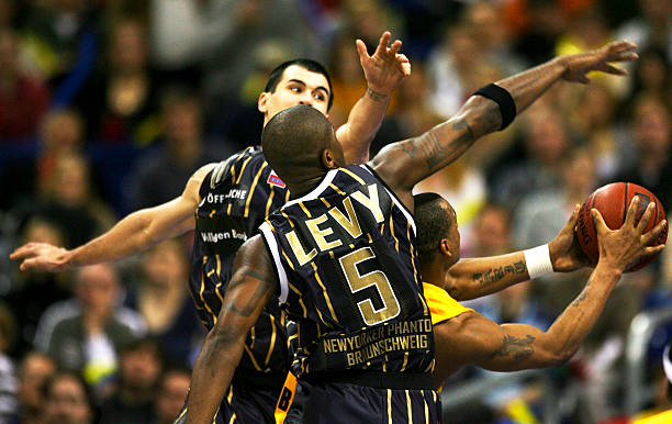 力于印第安 力于印第安